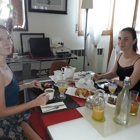 Homestay Serena Bologna